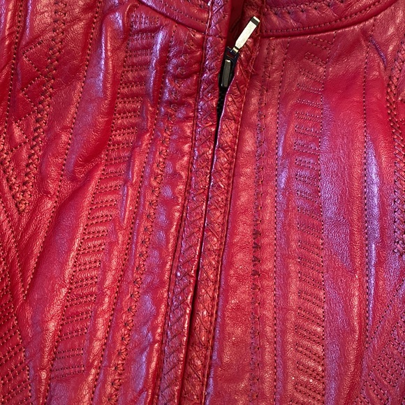 Peter Nygard Red Leather/Knit Jacket, - Picture 6 of 10